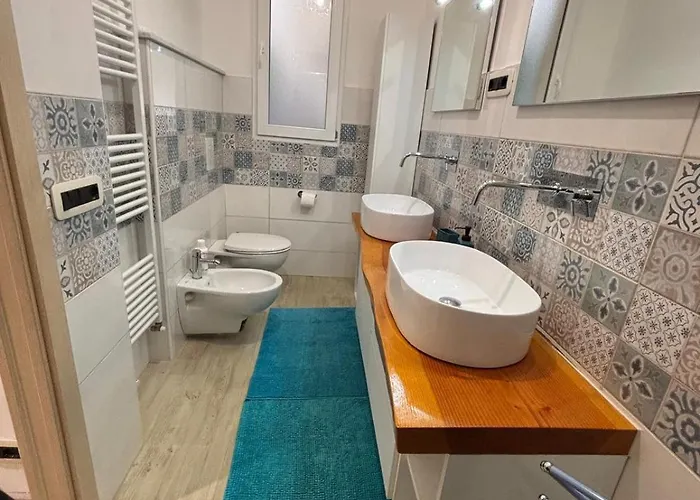 Casa Lo Scrigno * Genova